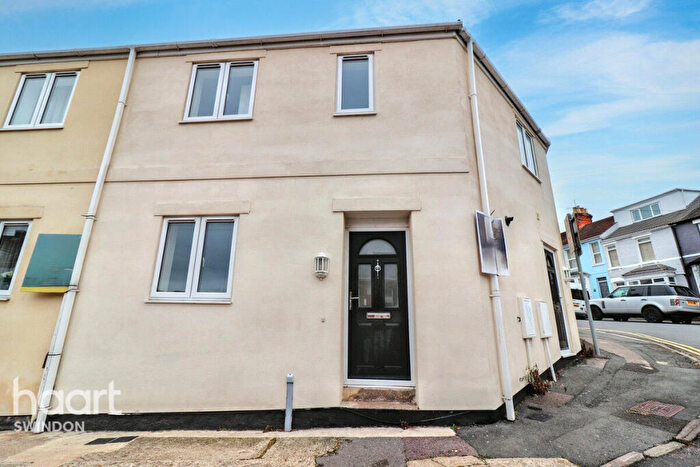 2 Bedroom Terraced House To Rent In Radnor Street, Swindon, SN1