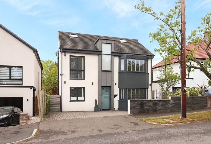 5 Bedroom Detached House For Sale In Chorley Drive, Sheffield, S10