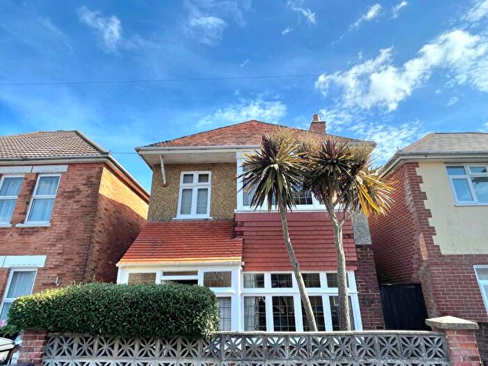 3 Bedroom Detached House For Sale In St. Marys Road, Bournemouth, Dorset, BH1