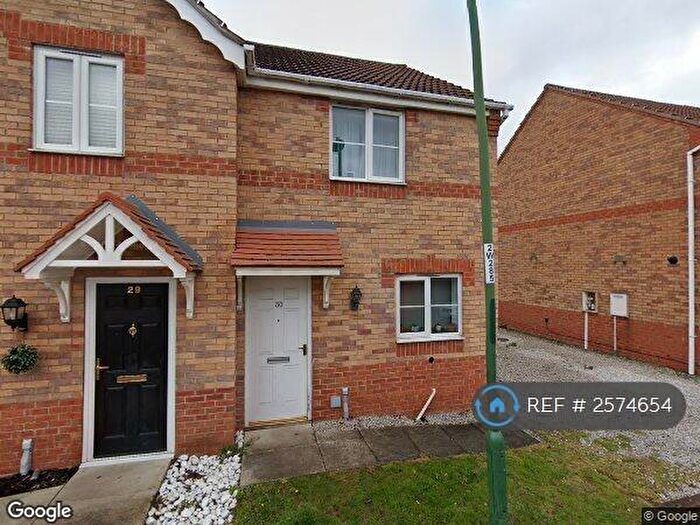 2 Bedroom Semi-Detached House To Rent In Weave Close, Nottingham, NG6