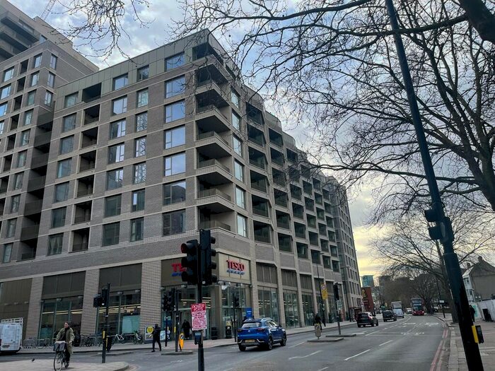 3 Bedroom Apartment To Rent In Kennington Lane, London, SE11