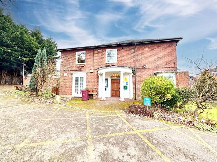 1 Bedroom Maisonette To Rent In Baker Street, Reading, Berkshire, RG1