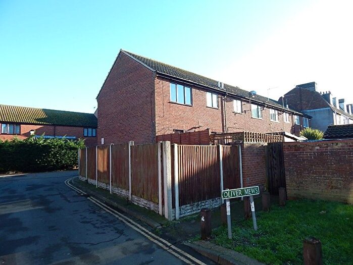 2 Bedroom End Of Terrace House For Sale In Oliver Mews, Great Yarmouth, Norfolk, NR30