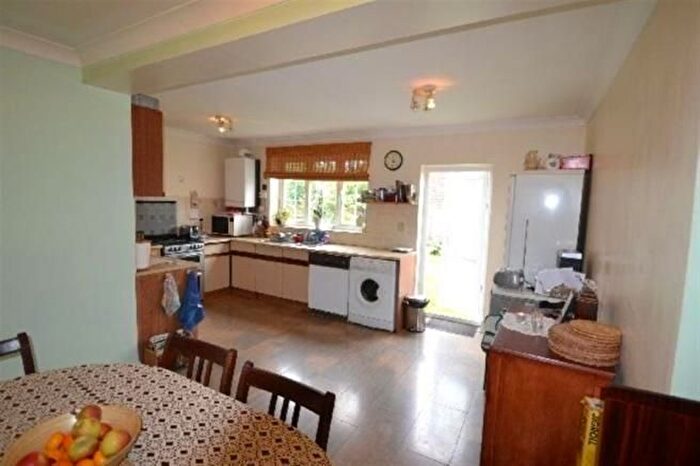 3 Bedroom Semi-Detached House To Rent In Stephenson Road, Ealing, W7