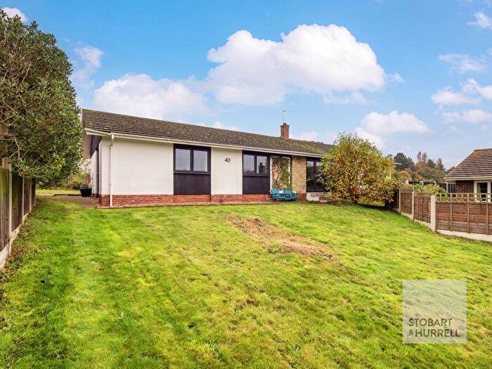 5 Bedroom Detached Bungalow For Sale In Waveney Drive, Hoveton, Norfolk, NR12
