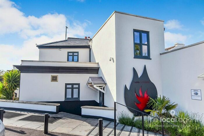 Studio To Rent In Dorking Road, Epsom, KT18