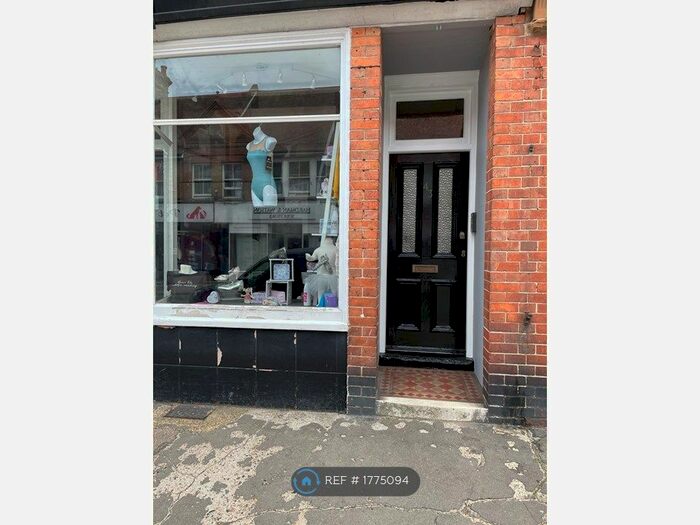 2 Bedroom Maisonette To Rent In Station Road, Birchington, CT7