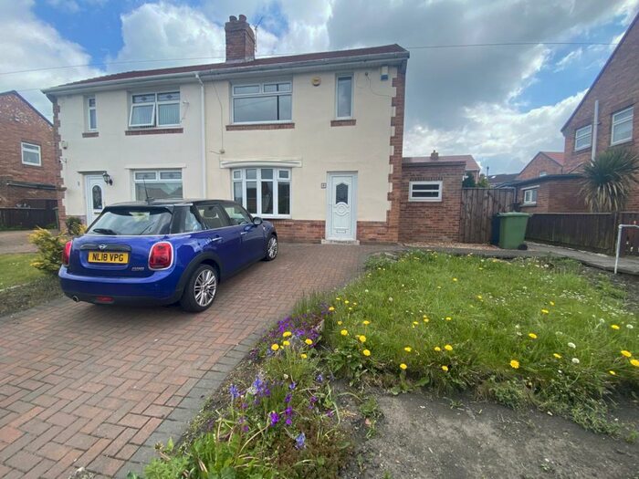 2 Bedroom Semi-Detached House To Rent In Clover Avenue, Philadelphia, Houghton Le Spring, Tyne & Wear, DH4