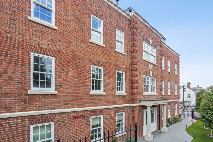 1 Bedroom Flat To Rent In Harding Parade, Station Road, Harpenden, AL5