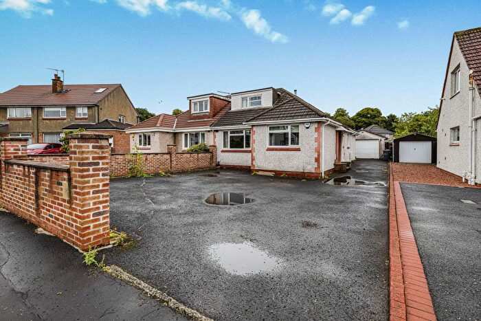 3 Bedroom Semi-Detached Bungalow For Sale In Faskally Avenue, Bishopbriggs, Glasgow, G64