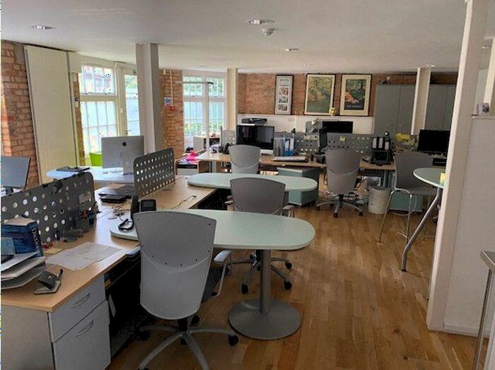 Property To Rent In Blake Mews, Richmond, TW9