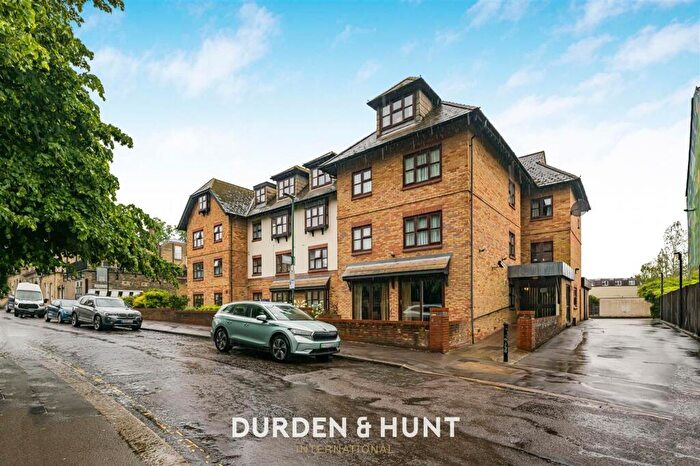 1 Bedroom Retirement Property For Sale In Nightingale Lane, Westleigh Court, E11