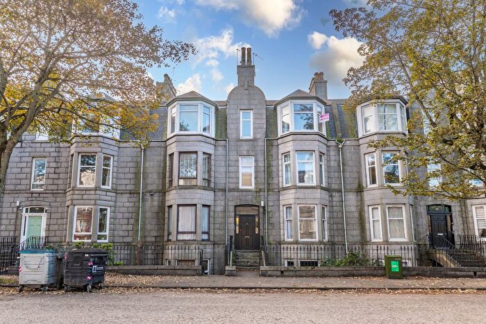 1 Bedroom Flat To Rent In Fonthill Road, City Centre, Aberdeen, AB11