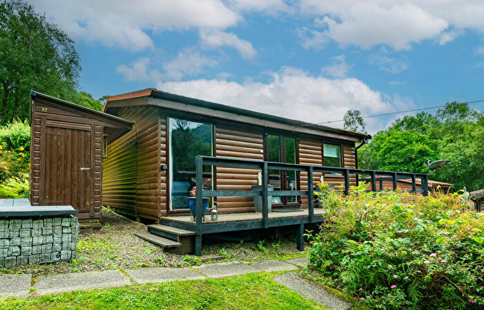 2 Bedroom Lodge For Sale In Whistlefield, Loch Eck, Dunoon, PA23