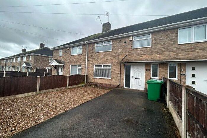 3 Bedroom Terraced House To Rent In Listowel Crescent, Nottingham, NG11