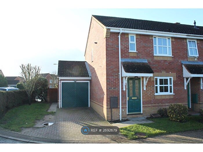 3 Bedroom End Terrace House To Rent In Sorrel Drive, Attleborough, NR17