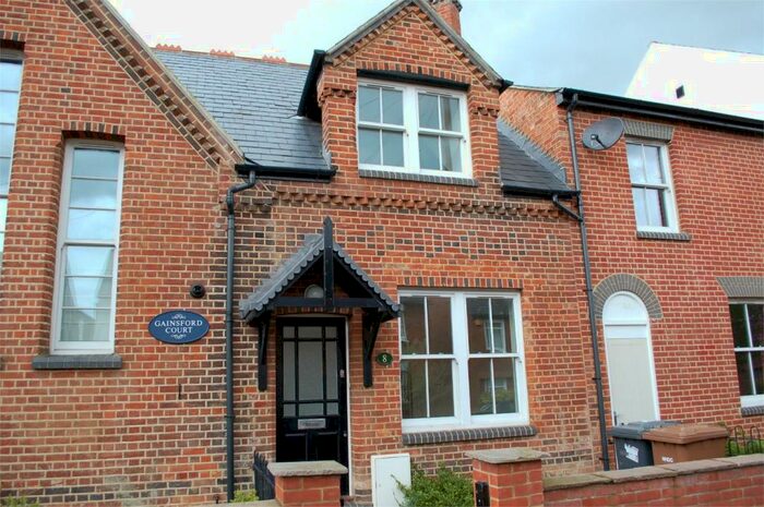 2 Bedroom Terraced House To Rent In Radcliffe Road, Hitchin, SG5