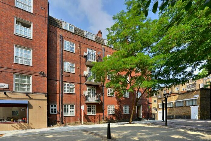 2 Bedroom Flat To Rent In Loxham Street, London, WC1H
