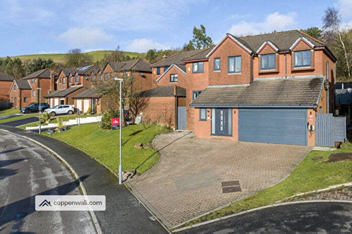 4 Bedroom Detached House For Sale In Kirkhill Avenue, Haslingden, Rossendale, BB4