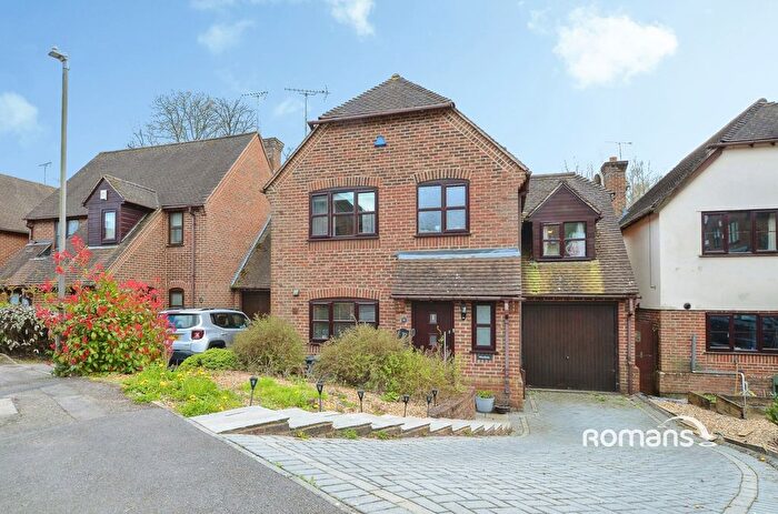 4 Bedroom Detached House To Rent In Copperfields, High Wycombe, Buckinghamshire, HP12