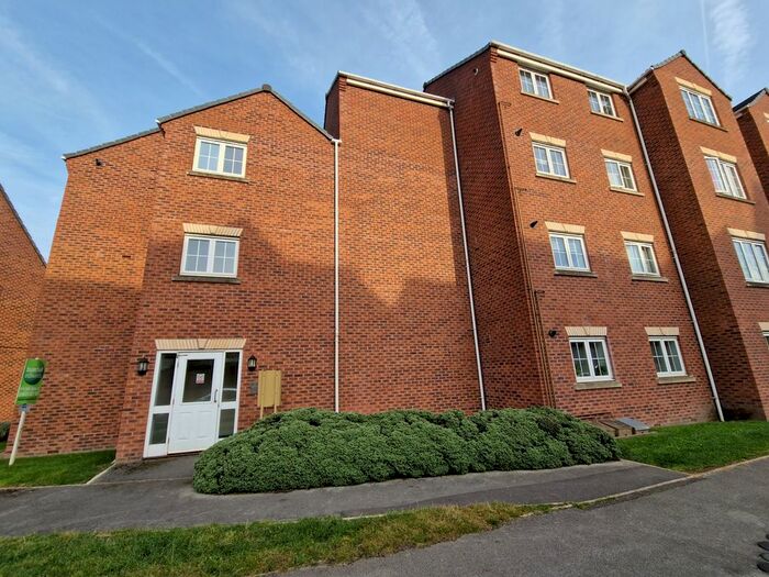 2 Bedroom Flat To Rent In Kings Walk, Mansfield, Nottinghamshire, NG18