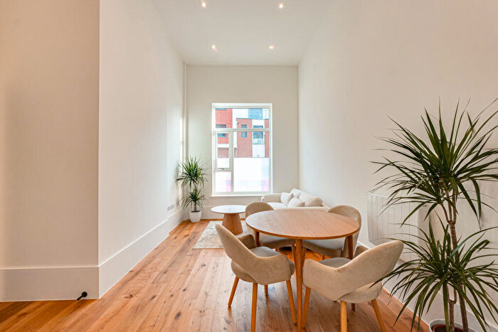 3 Bedroom Apartment For Sale In Surbiton Road, Southend-on-Sea, SS1