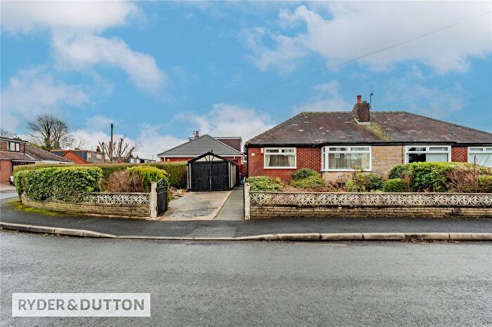 2 Bedroom Semi Detached Bungalow For Sale In Chiltern Close, High Crompton, Shaw, Oldham, OL2
