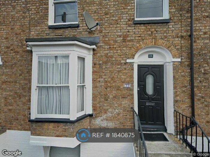 5 Bedroom Terraced House To Rent In Vicarage Place, Margate, CT9