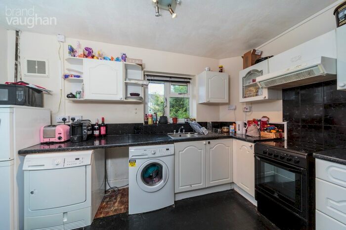 4 Bedroom Flat To Rent In Southmount, Brighton, BN1