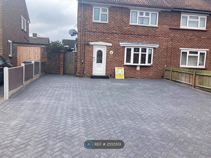 3 Bedroom Semi-Detached House To Rent In Dene Holm Road, Northfleet, Gravesend, DA11