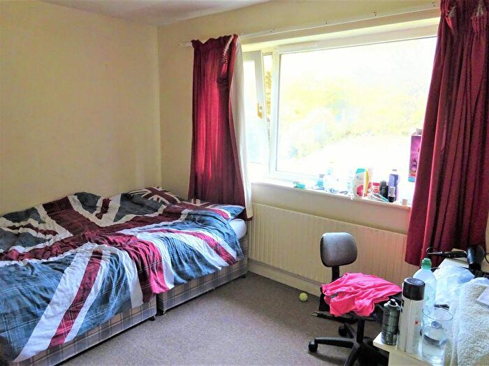 5 Bedroom Semi-Detached House To Rent In Isfield Road, Brighton, BN1