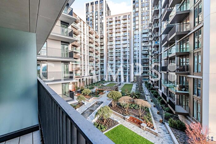 1 Bedroom Flat To Rent In Fountain Park Way, London, W12