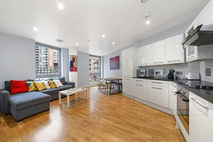 1 Bedroom Apartment To Rent In Jessop Building, Dominion Walk, London, E14