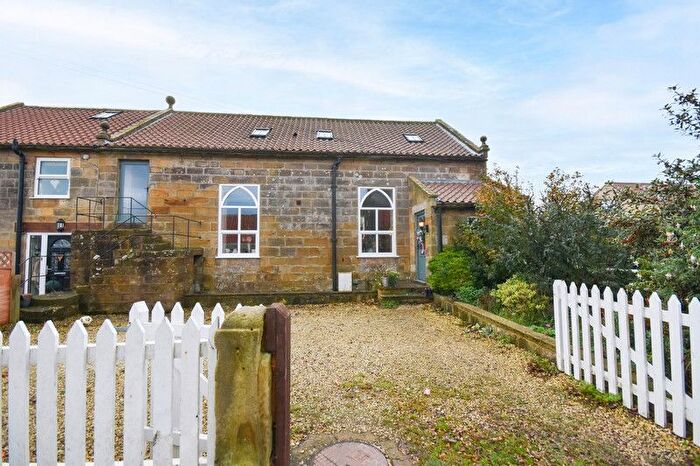 4 Bedroom Semi Detached House To Rent In The Lane, Mickleby, Saltburn-By-The-Sea, TS13