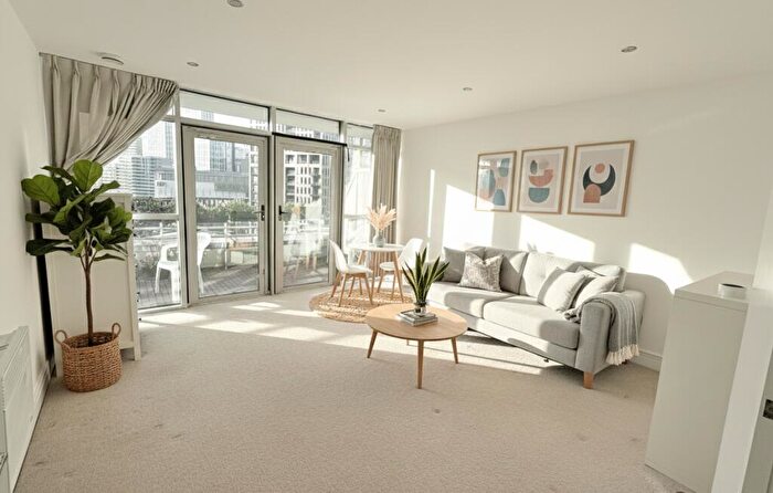 2 Bedroom Flat To Rent In Gerry Raffles Square, London, E15