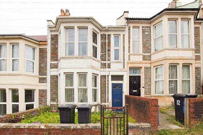 1 Bedroom Flat To Rent In Withleigh Road, Knowle, Bristol, BS4