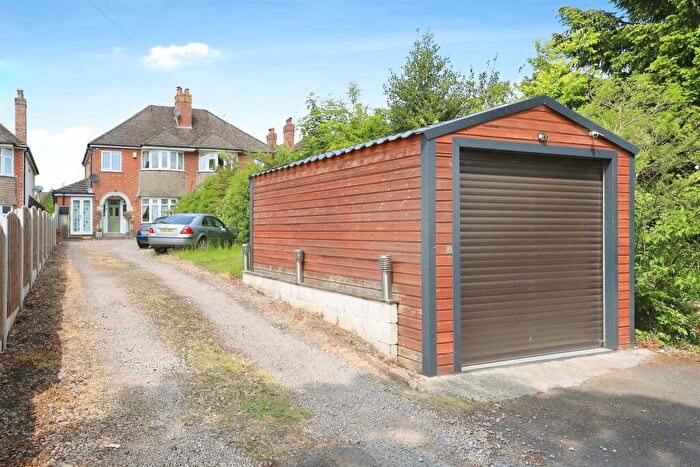 4 Bedroom Semi-Detached House For Sale In Kidderminster Road, Bewdley, DY12