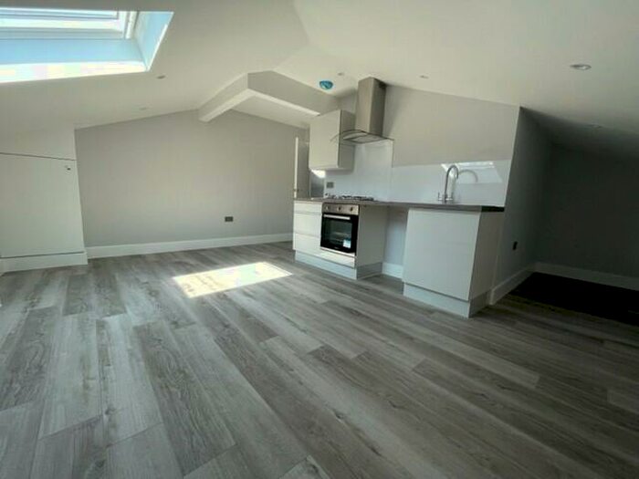 Apartment To Rent In Technology House Fleet, GU51