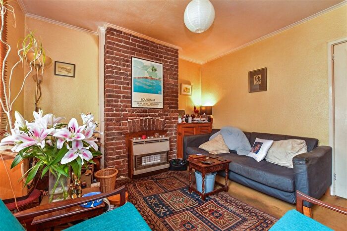 2 Bedroom Terraced House For Sale In Woodside Road, Tonbridge, Kent, TN9