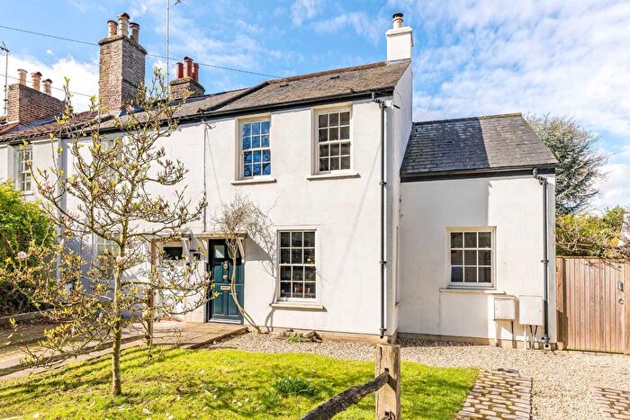 2 Bedroom Property To Rent In Petersham Road, Richmond, TW10