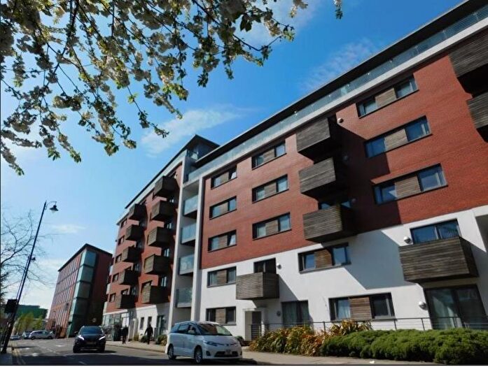 2 Bedroom Flat To Rent In Skyline, Granville Street, Birmingham, B1