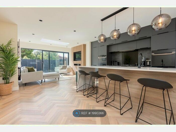 4 Bedroom Terraced House To Rent In Hest Bank Road, Morecambe, LA4