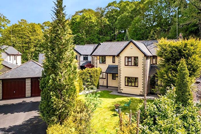 4 Bedroom Detached House For Sale In Vale Street, Turton, Bolton, BL7