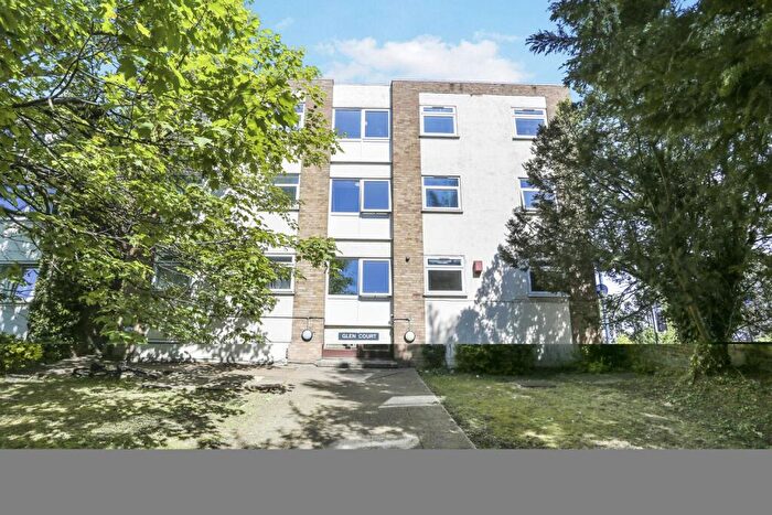 2 Bedroom Flat To Rent In Burnt Ash Hill Lee, SE12