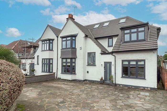 6 Bedroom Semi Detached House For Sale In Mowbray Road, Edgware, HA8