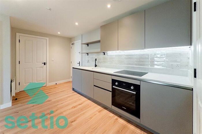 2 Bedroom Apartment To Rent In Laindon House, M14