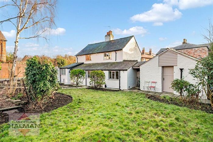 3 Bedroom Detached House To Rent In Mount Pleasant, Wilmslow, SK9