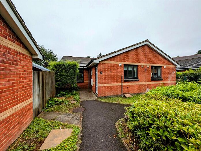 2 Bedroom Bungalow To Rent In Essame Close, Wokingham, RG40