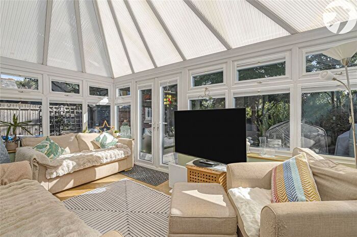 4 Bedroom End Terrace House For Sale In High Trees, Dartford, Kent, DA2
