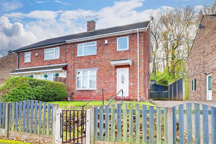 3 Bedroom Semi-Detached House To Rent In Mosswood Crescent, Bestwood Park, Nottingham, NG5